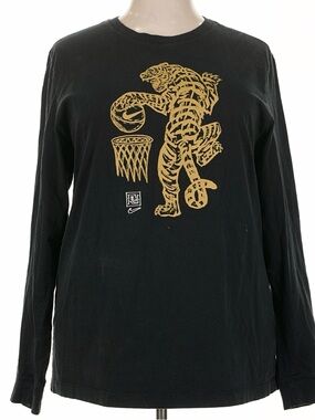 Nike Dunkin’ Master Long Sleeve Tee with Gold Tiger Basketball Graphic